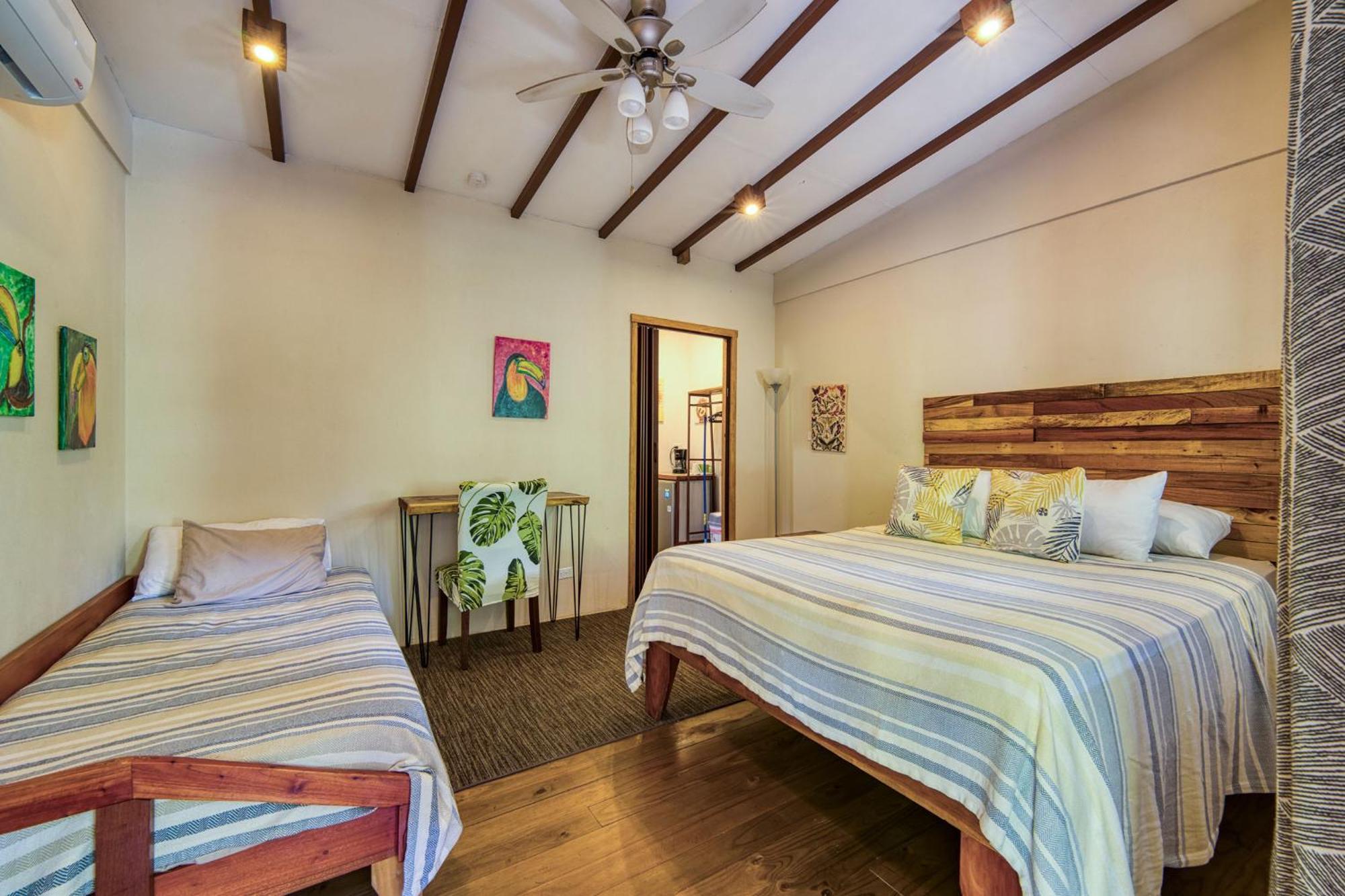 Bamboo River House And Hotel ドミニカル エクステリア 写真